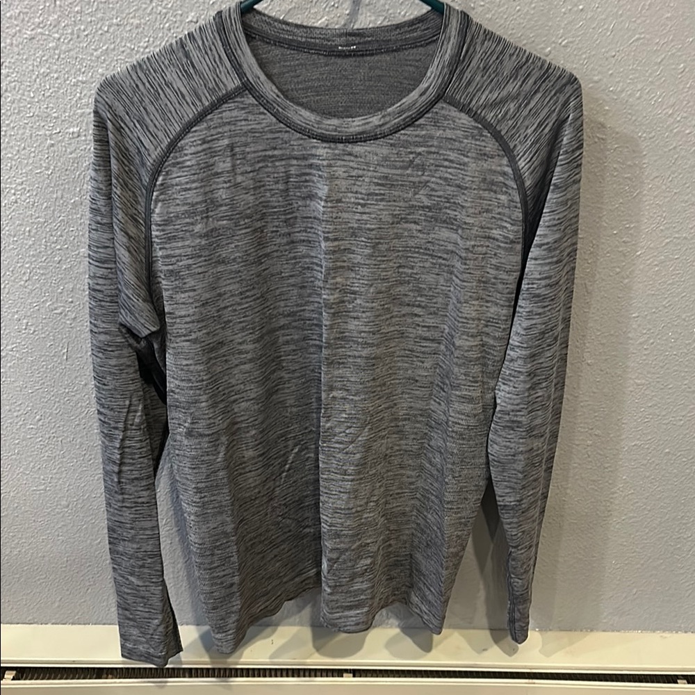 Lululemon Metal Vent Tech Shirt Size Men’s M